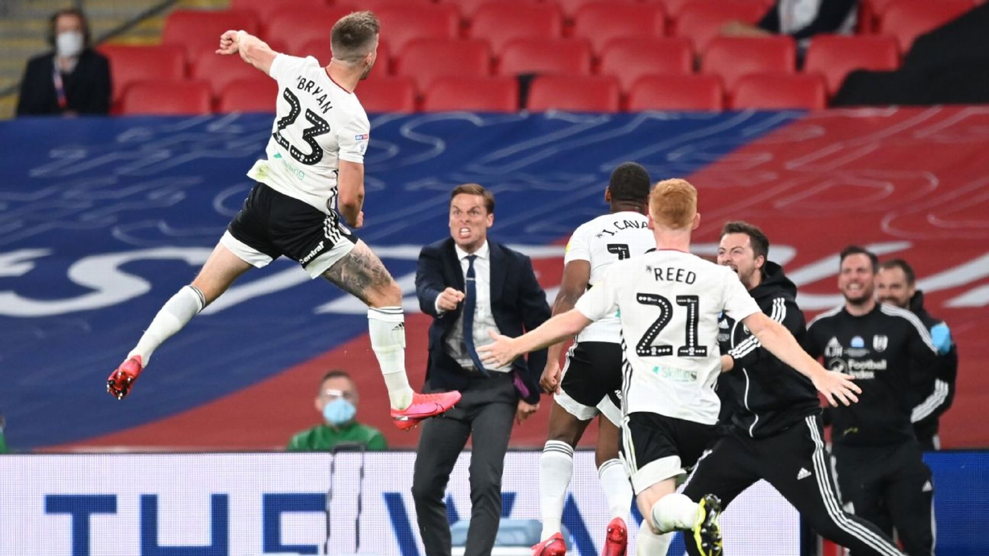 长期保持争 长期保持争